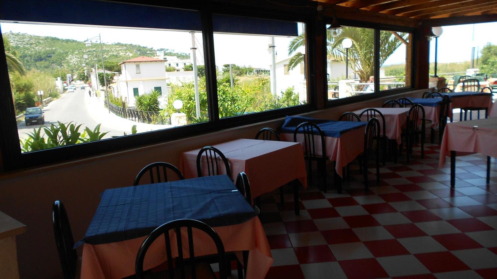 Hotel Piccolo Paradiso Peschici Luaran gambar